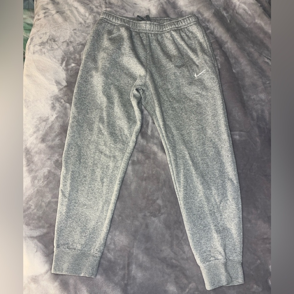 NIKE Grey Sweatpant Joggers with pockets size large